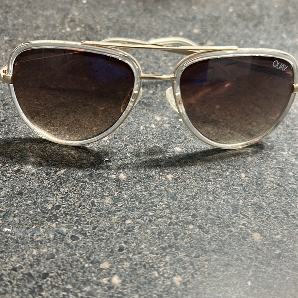 Quay sunglasses all in mini